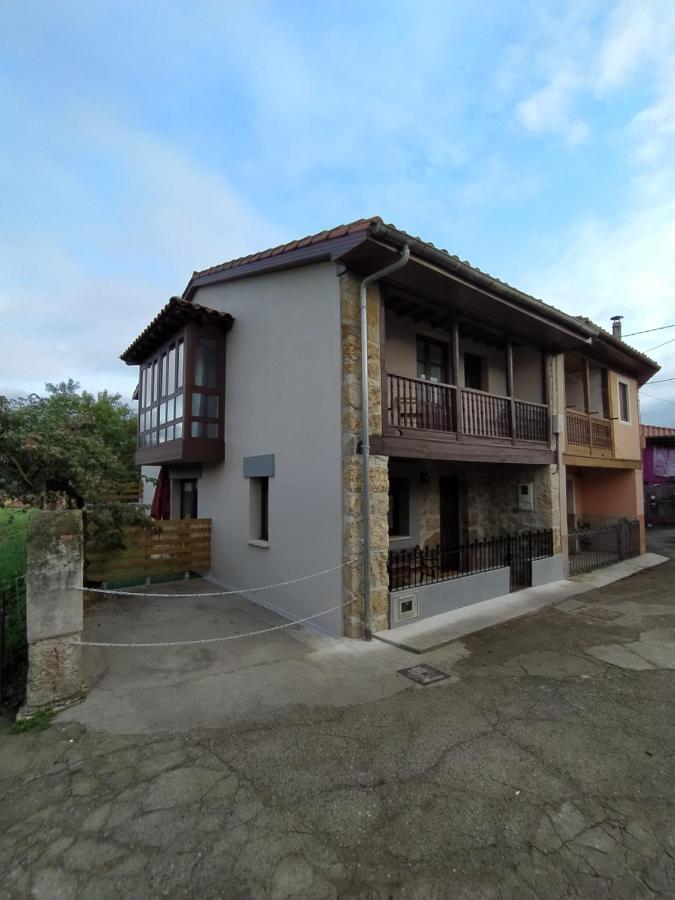 El Rosal Villa Beloncio Luaran gambar