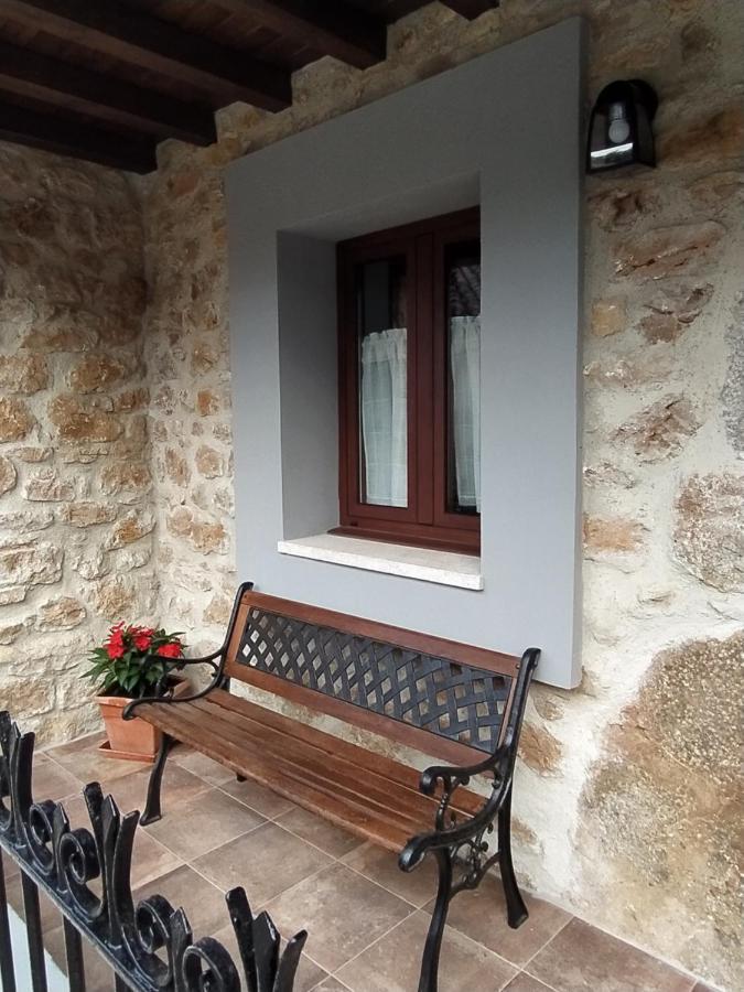 El Rosal Villa Beloncio Luaran gambar